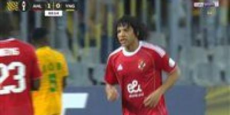 الاهلي ويانج افريكانز.. مروان عثمان يغادر مباراة الأهلي ويانج أفريكانز في دوري أبطال أفريقيا ومشاركة نيتس جراديشار - جريدة هرم مصر