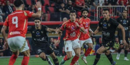 مجموعة الأهلي.. التعادل يحسم مباراة شبيبة القبائل ضد الجيش الملكي - جريدة هرم مصر