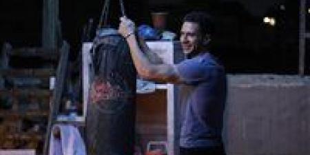 مسلسل بطل العالم الحلقة 6.. هل ينجو ريعو من الاختطاف؟ - جريدة هرم مصر