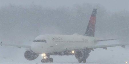 إلغاء آلاف الرحلات الجوية جراء العواصف في الولايات المتحدة.. ماذا يحدث؟ - جريدة هرم مصر