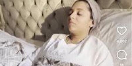 مسلسل لعبة وقلبت بجد الحلقة 14.. رحمة أحمد تتاجر بمرضها من أجل الشهرة - جريدة هرم مصر