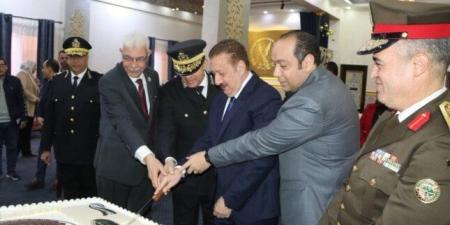 رئيس جامعة المنوفية يزور معسكر قوات الأمن بقويسنا ويهنئ رجال الشرطة بعيدهم الـ 74 - جريدة هرم مصر