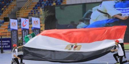 وزيرا التعليم العالي والشباب والرياضة يشهدان افتتاح دوري الجامعات والمعاهد - جريدة هرم مصر