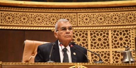 لجنة التعليم بالشيوخ تبدأ مناقشة مشروع قانون تنظيم العمل بالمستشفيات الجامعية - جريدة هرم مصر