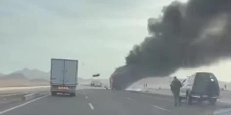 منذ قليل .. العناية الإلهية تنقذ الركاب فى حريق أتوبيس على طريق طور سيناء – شرم الشيخ - جريدة هرم مصر