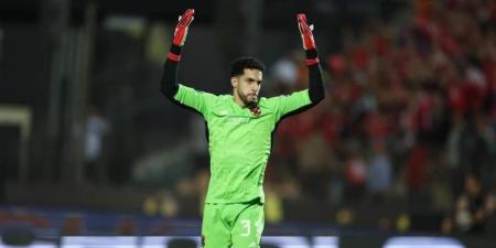 خلال جلسة خاصة .. توروب يشعل المنافسة بين الشناوي وشوبير قبل مباراة الأهلي ضد وادي دجلة - جريدة هرم مصر