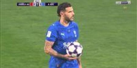 شباب الأهلي ضد الهلال.. بداية مباراة الهلال وشباب الأهلي في دوري آبطال آسيا - جريدة هرم مصر