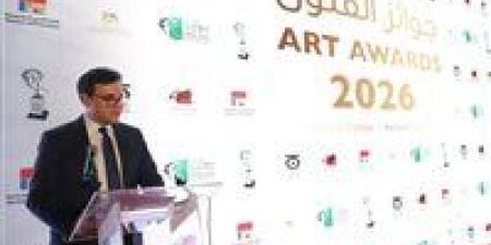وزير الثقافة يكرم المبدعين الشباب ويمنح جائزة الاستحقاق الكبرى للفنان يحيى الفخراني - جريدة هرم مصر