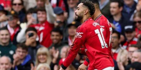 مانشستر يونايتد يضرب مبكرًا.. كونيا يسجل الهدف الأول في مرمى ليفربول «فيديو» - جريدة هرم مصر