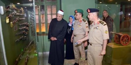 القوات المسلحة تشارك في فعاليات ملتقى الأزهر الخامس للثقافة والإبداع - جريدة هرم مصر