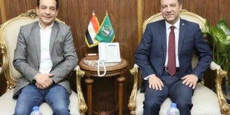 محافظ المنوفية يستعرض مع رئيس هيئة الثقافة الموقف التنفيذي لقصر شبين الكوم - جريدة هرم مصر