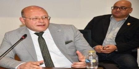 رئيس جامعة سوهاج يشارك في اجتماع لجنة حقوق الإنسان بمجلس النواب - جريدة هرم مصر