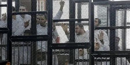 تأجيل محاكمة 50 متهمًا في قضية «الهيكل الإداري بالتجمع» - جريدة هرم مصر