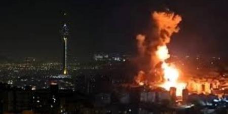 وكالة فارس: دوى انفجارات تهز محيط مدينة بندر عباس جنوب إيران - جريدة هرم مصر