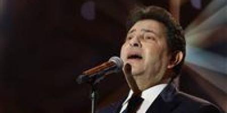 هل كان هاني شاكر يضع “زمّارة” في حنجرته لتقليد العندليب؟.. القصة الكاملة - جريدة هرم مصر