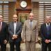 محافظ المنيا يكرم مدير الطب البيطري السابق ويؤكد دعم القيادات الجديدة - هرم مصر