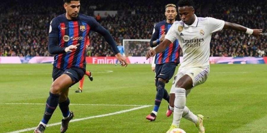 رابطة الدوري الإسباني تحدد موعد الكلاسيكو بين ريال مدريد وبرشلونة - هرم مصر