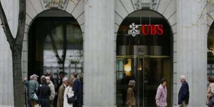 "UBS" يحذر من تقلبات حادة في أسواق الأسهم نهاية هذا العام - هرم مصر