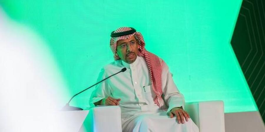 وزير الصناعة: السعودية ستتجاوز مستهدف تصنيع السيارات وشريك محلي لصناعة البلازما