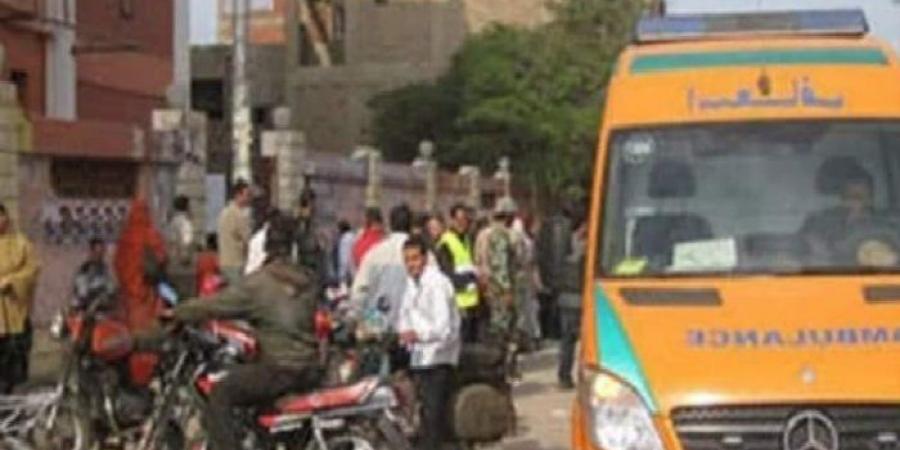 صدمته سيارة مسرعة.. إصابة خمسيني في حادث مروري بشارع البحر الأعظم