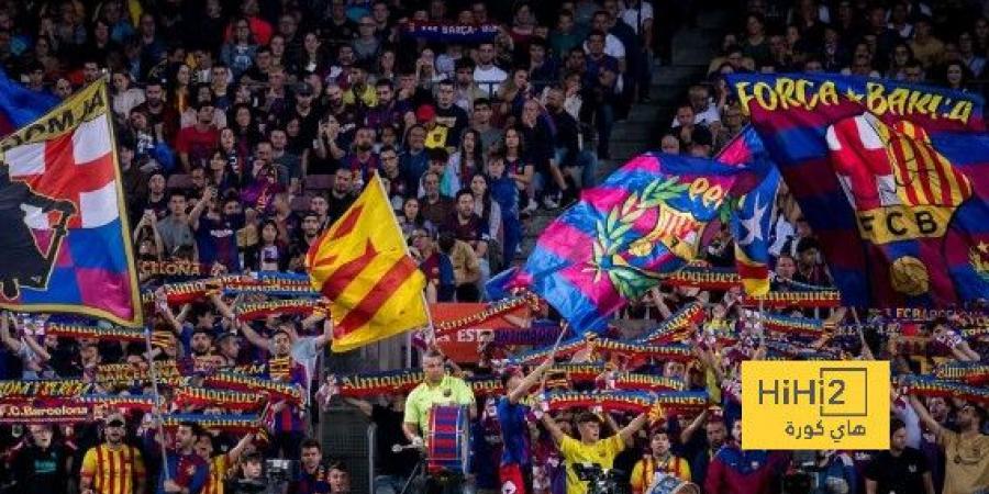 فيديو.. دقيقة حداد لجماهير برشلونة على ضحايا فالنسيا