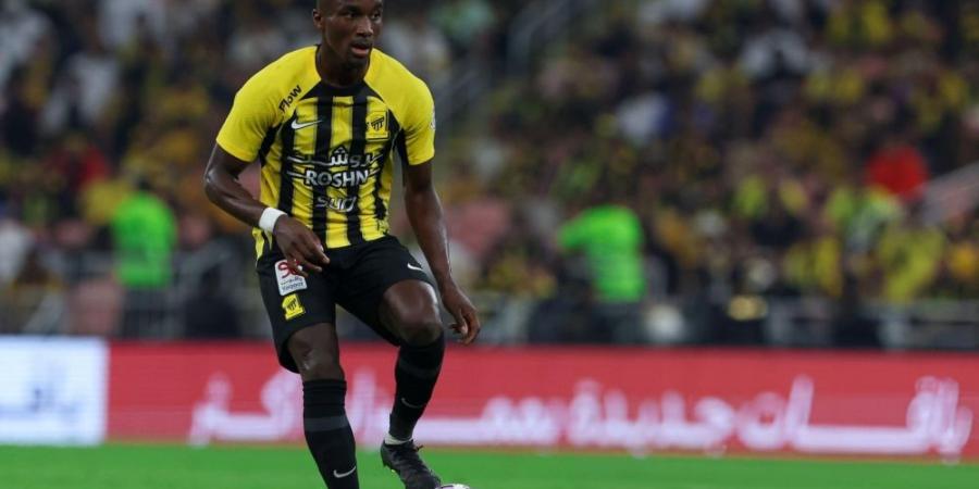 موسي ديابي مهدد بالغياب عن المشاركة مع الاتحاد مباراتين - هرم مصر