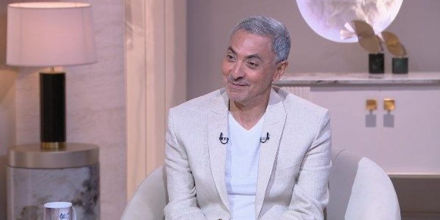 فتحي عبدالوهاب يتحدث عن دوره فى مسلسل ظلم المصطبة مع لميس الحديدي - هرم مصر