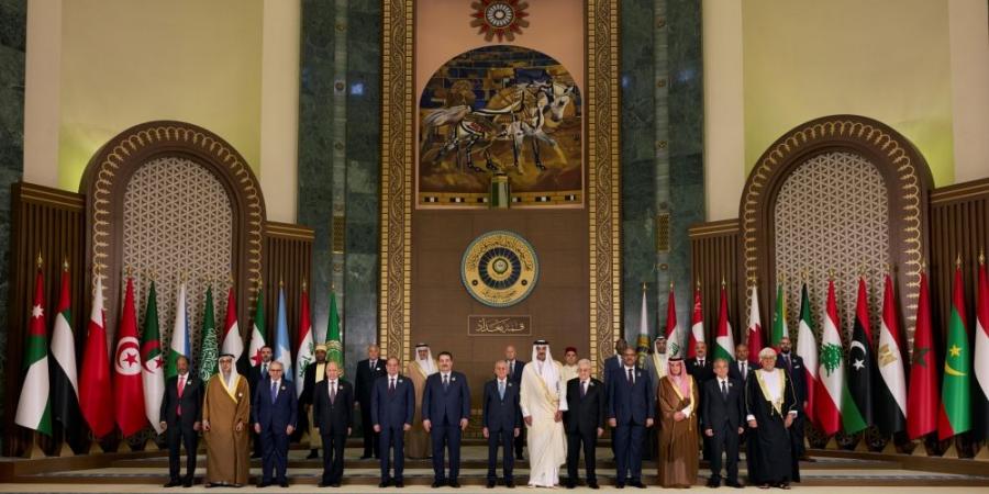منعطف تاريخي.. القمة العربية تؤكد توحيد الجهود لإرساء السلام - هرم مصر