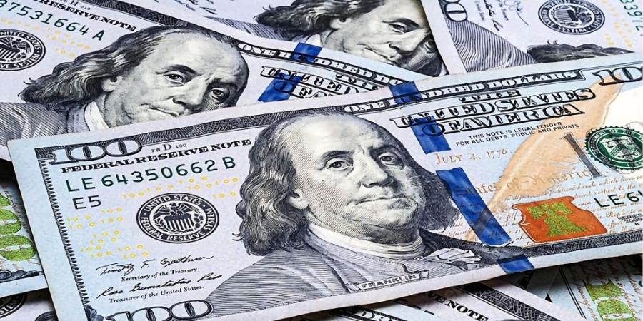 انخفاض سعر الدولار اليوم مقابل الجنيه في البنوك المصرية - هرم مصر