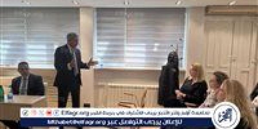 وزير السياحة والآثار بحث فرص زيادة حركة السياحة الوافدة إلى المقصد السياحي المصري من صربيا - هرم مصر