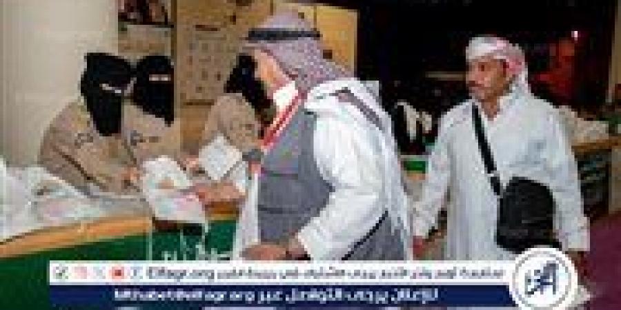 حرس الحدود يواصل جهوده في استقبال الحجاج القادمين من الأردن عبر منفذ حالة عمار - هرم مصر