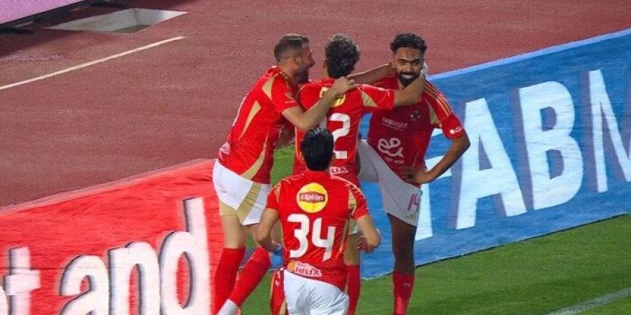 هشام حنفي: الأهلي يستحق التتويج بالدوري وصن داونز يلعب خارج ملعبه بشكل مميز - هرم مصر