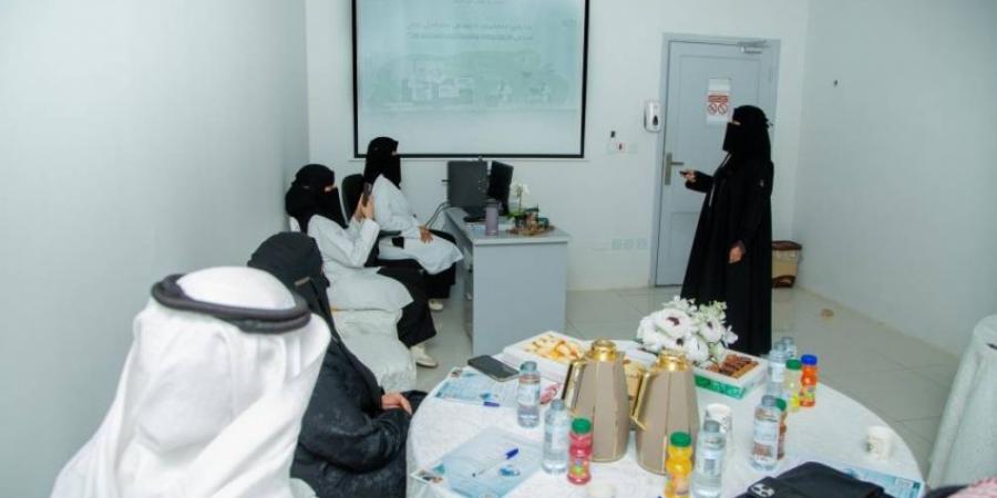 أمانة منطقة تبوك تنظم ورشة عمل حول البرنامج التثقيفي الصحي للعاملين في منشآت الغذاء والصحة العامة - هرم مصر