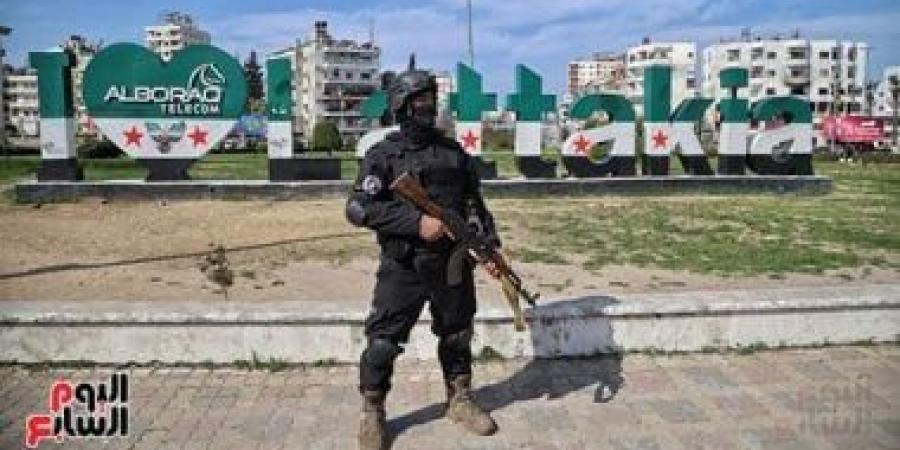 إعلام سورى: إصابة 6 أشخاص في انفجار عبوة ناسفة استهدفت سيارة إسعاف - هرم مصر