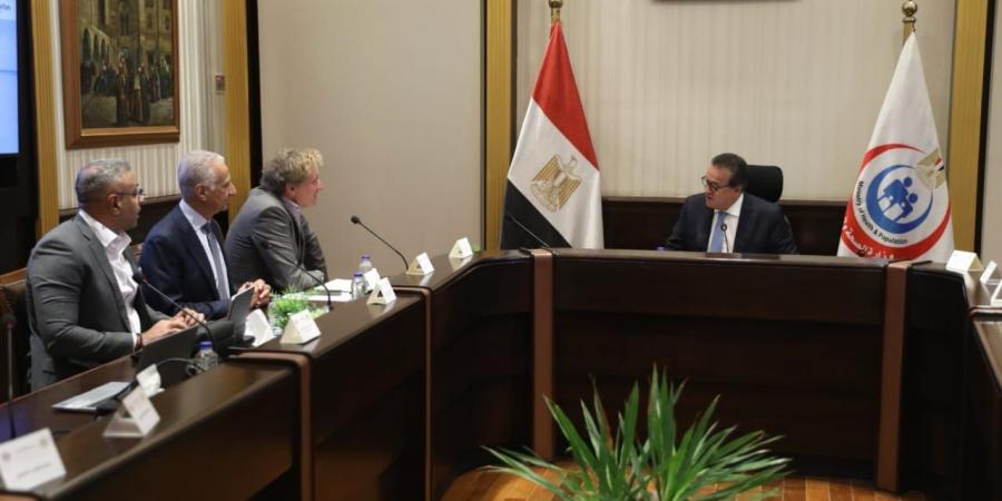 وزير الصحة يبحث التوسع بملف تدريب الأطباء وإرسال وفود لألمانيا - هرم مصر