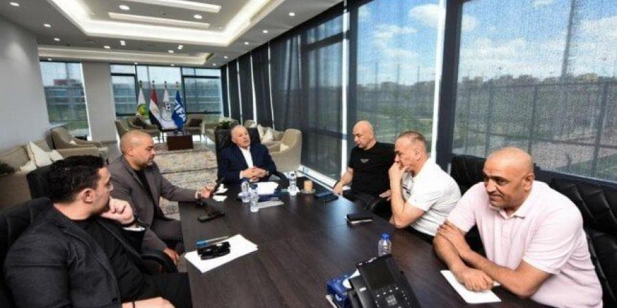 أبو ريدة ودياب يجتمعان مع الجهاز الفني للمنتخب لمراعاة ارتباطاته في المسابقات المحلية - هرم مصر