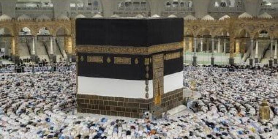 بسبب الازدحام والحرارة.. تقليص مدة خطبة الجمعة حرصا على صحة ضيوف الرحمن - هرم مصر
