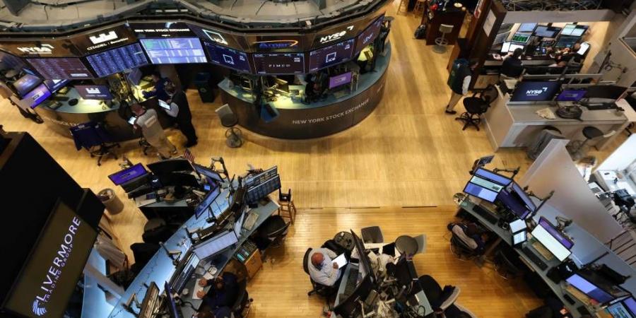 أرباح الشركات الأمريكية تتراجع بأكبر قدر منذ 2020 - هرم مصر