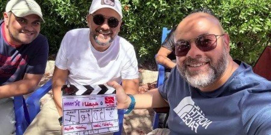 مخرج مسلسل اللعبة 5: «سنة بنكتب الورق وفي أفكار حلوة السنة دي» - هرم مصر