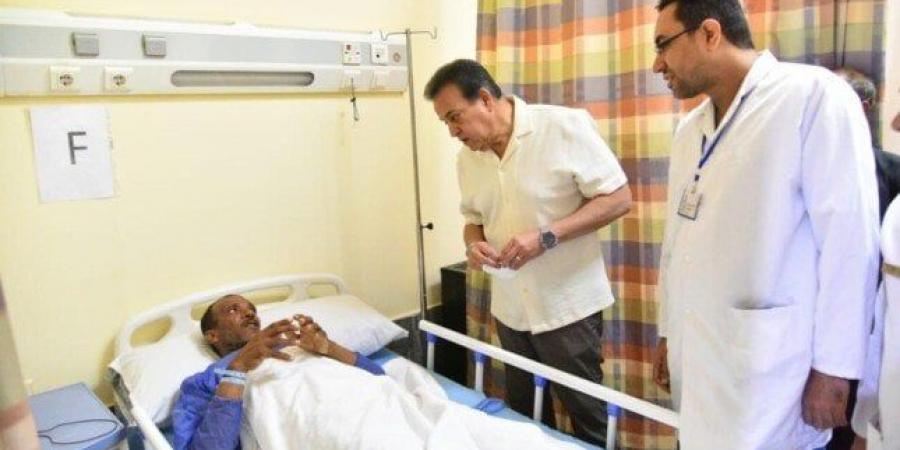 توجيهات من وزير الصحة بشأن التعامل مع مصابي حوادث الطرق بمستشفى وادي النطرون - هرم مصر