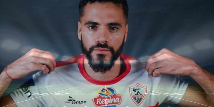 بنتايج يساند الزمالك أمام فاركو من مقصورة استاد القاهرة - هرم مصر