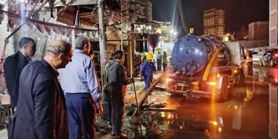 محافظ الغربية يتابع عمليات شفط مياه الأمطار بالمحلة ويوجه - هرم مصر