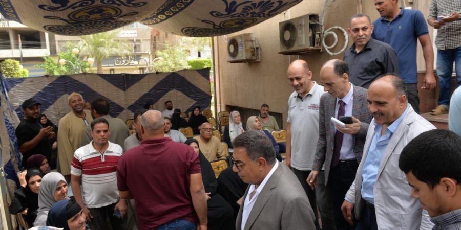 محافظ الدقهلية داخل المركز التكنولوجي بأجا: لن نقبل بتعطيل أي خدمة للناس - هرم مصر