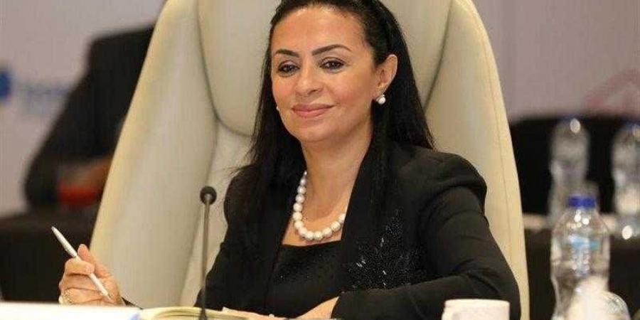 وزيرة التضامن توجه فرق الإغاثة والتدخل السريع والهلال الأحمر المصري برفع درجات الاستعداد في عدد من المحافظات - هرم مصر