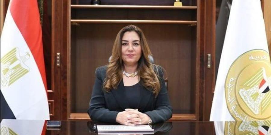 وزيرة التنمية المحلية تتابع تداعيات الطقس السيء بالإسكندرية - هرم مصر