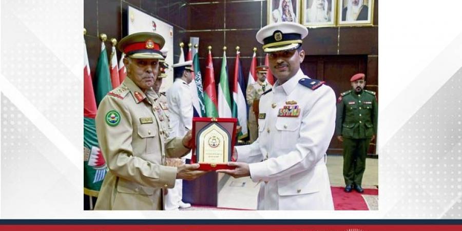 تحت رعاية جلالة الملك المعظم .. تخريج دورة القيادة والأركان المشتركة الـ17 - هرم مصر