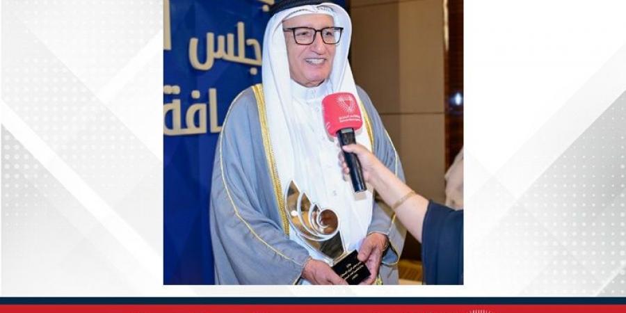 الفائزون بجائزة رئيس مجلس الوزراء للصحافة لـ(بنا): تكريمٌ يحملنا مسؤولية مضاعفة ويجسد إيمان سموه بالدور المهني للصحافة كشريك في مسيرة التنمية - هرم مصر
