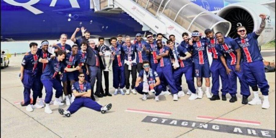 موكب احتفالي في الشانزليزيه بعد تتويج باريس بلقب دوري أبطال أوروبا «فيديو» - هرم مصر