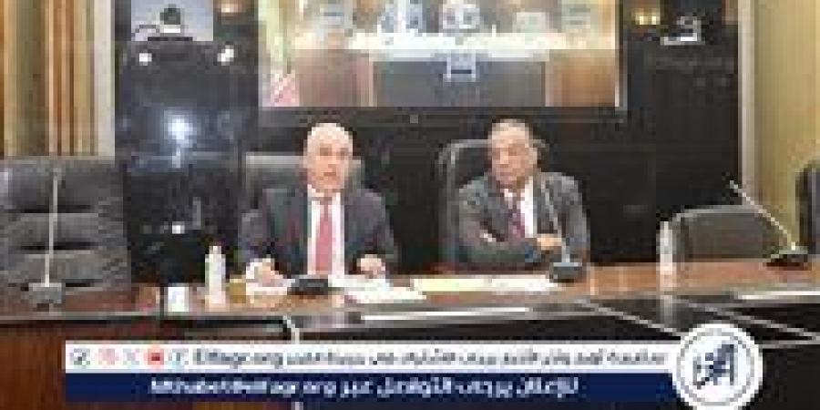 “الشوربجي” خلال اجتماع لجنة الثقافة والإعلام بالشيوخ: لا مساس بالصحف الورقية.. والتطوير يتم بالتوازي مع الرقمي - هرم مصر