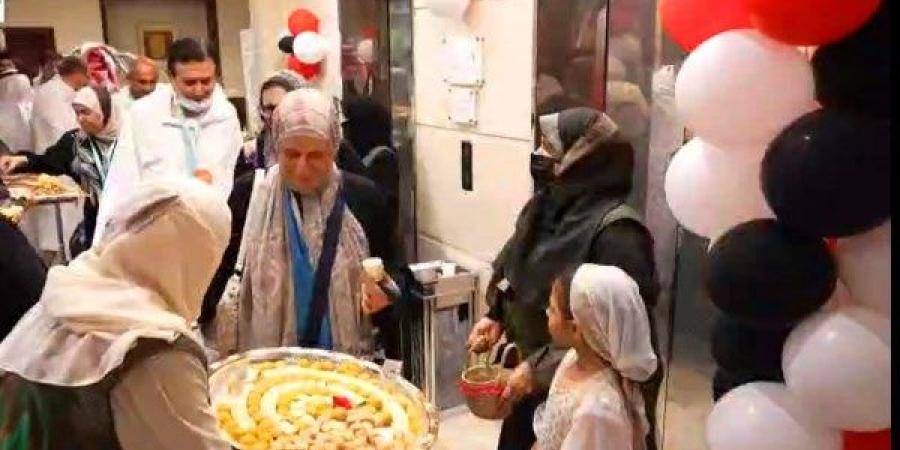 مع اقتراب موعد تصعيدهم إلى عرفات.. بدء مراسم استقبال حجاج الخمس نجوم - هرم مصر